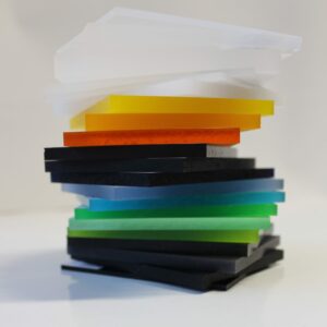 Akryylilasi Plexiglas® Värillinen